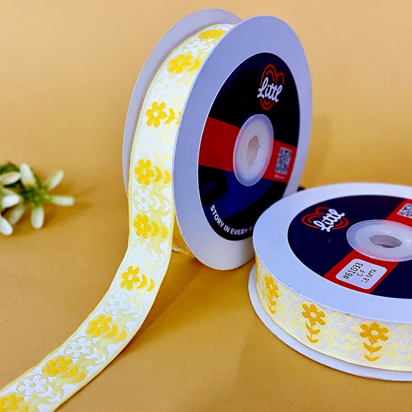 ribbon-saree lace border 1 inch 18m white floral satin weave 61033-littl