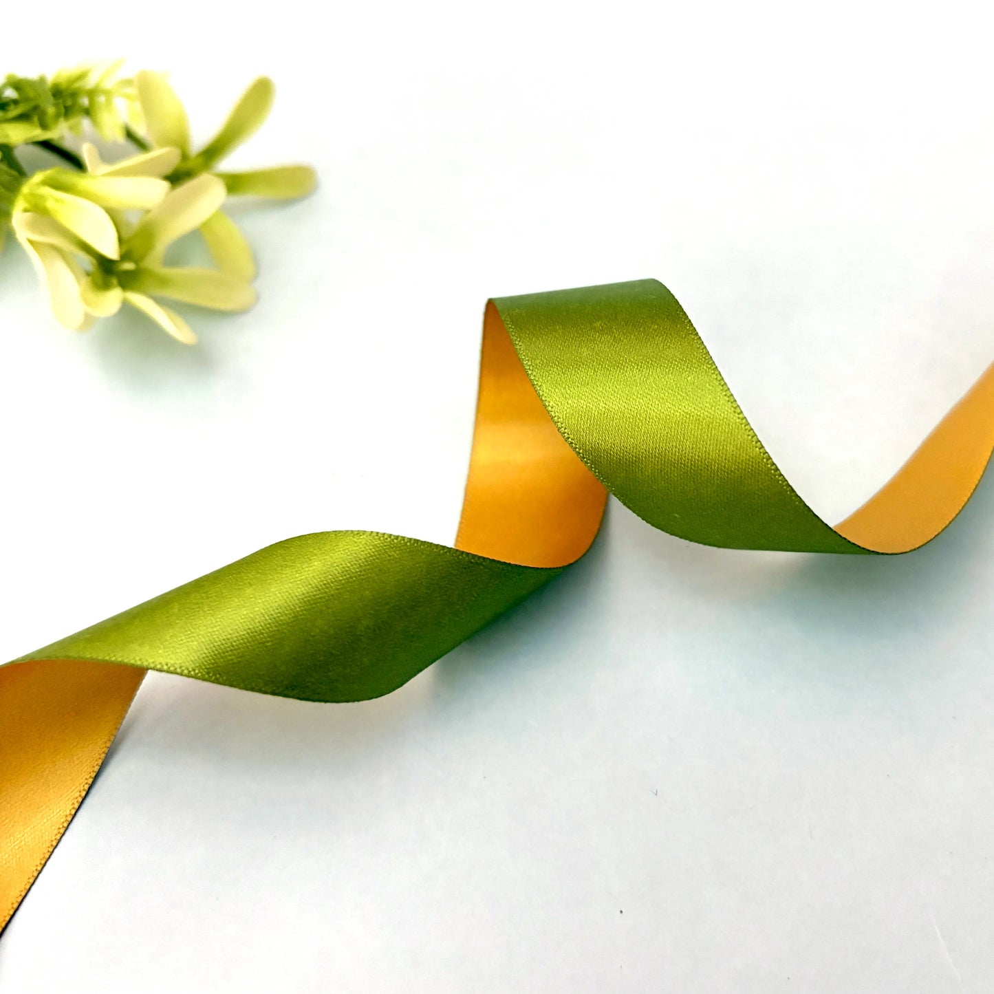 ribbon--kdc-13 - dual color ribbon-19 mtrs-littl ribbons