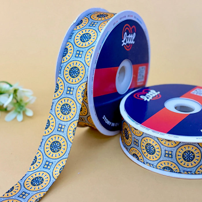 Medallion Tile Mustard – Printed Satin Ribbon, 25 mm
