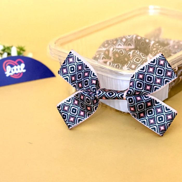 Diamond Ikat Navy – Ready-Made Satin Bows, Pack of 10