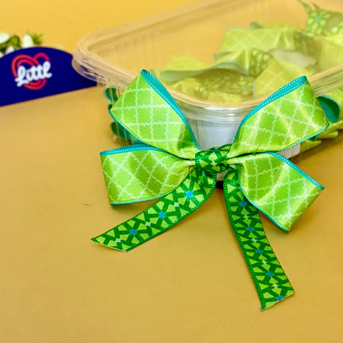 Lattice Lime Zest – Ready-Made Satin Bows, Pack of 10   Littl
