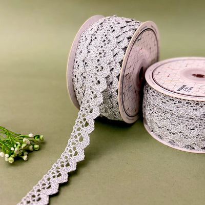 Lace-Silver-Metallic-lace-13039-Littl