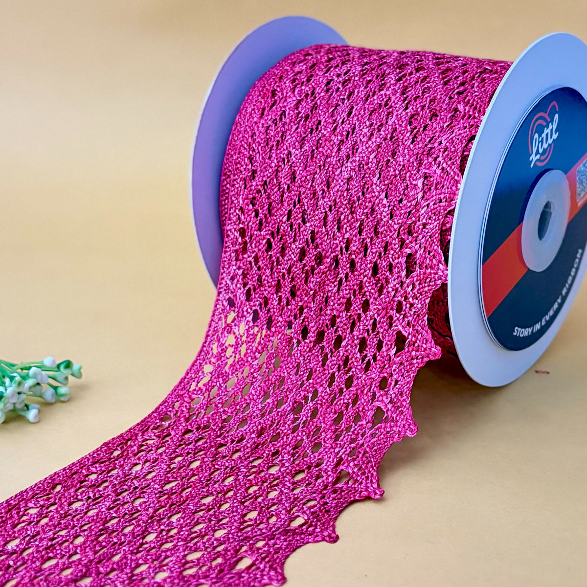 Shimmer Scallop Wide – Colour Crochet Lace, 3.5 inch (90 mm), in fuchsia, by Littl