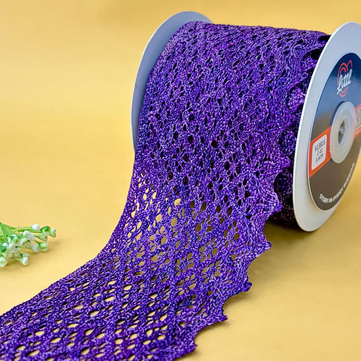 Shimmer Scallop Wide – Colour Crochet Lace, 3.5 inch (90 mm), in purple, by Littl